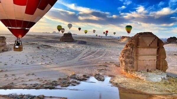 Saudi Arabia hot air balloon festival