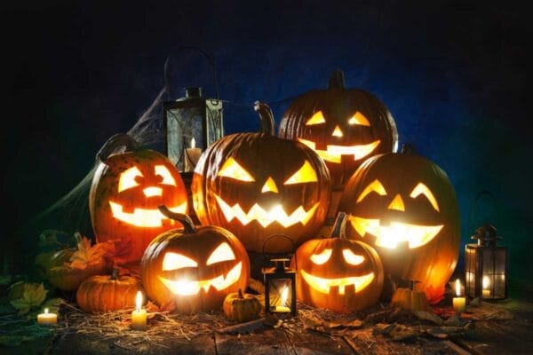 Halloween pumpkin lanterns